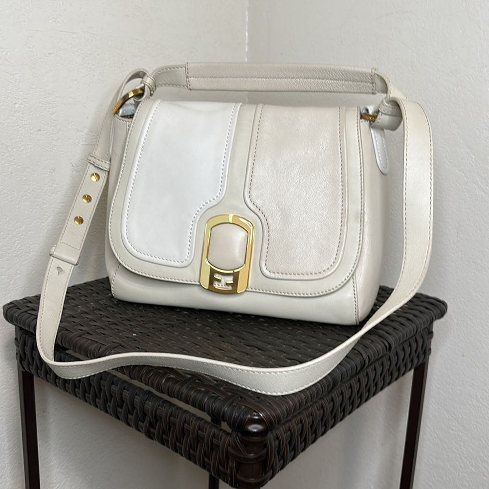 Fendi White Leather Shoulder Bag Gold FF Buckle Crossbody 🍀 - Picture 5 of 17